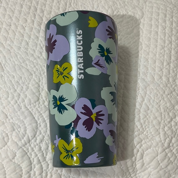 Starbucks Other - INSULATED STARBUCKS MUG. NEW CONDITION.
